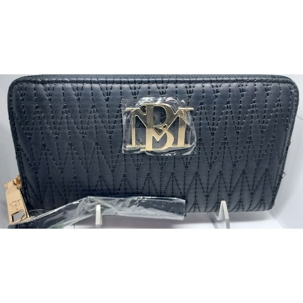 Badgley Mischka Black Quilted Wristlet Wallet NWT - Picture 2 of 8